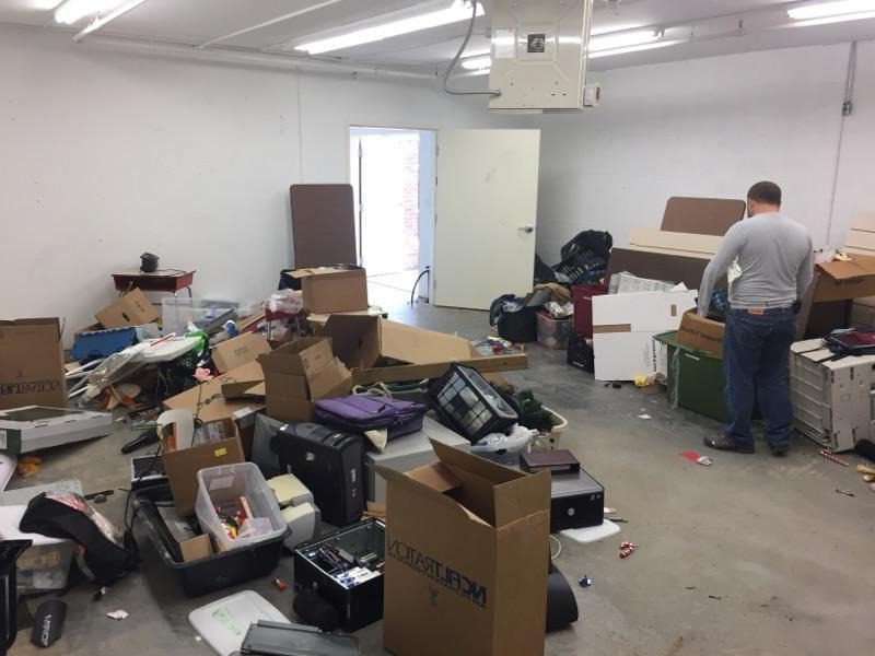 Commercial Junk Removal Dubai